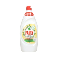 Płyn do mycia naczyń 900ml Fairy rumianek