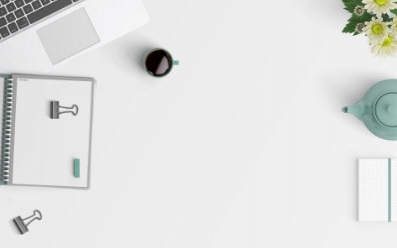 Stylowe i praktyczne biurko