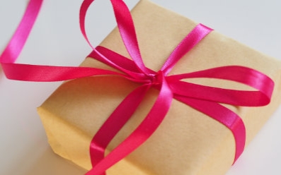 Jak zapakować prezent? Sprawdzone metody