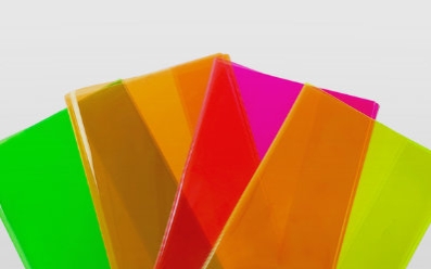 Okładki na zeszyty i podręczniki - czy warto ich używać?